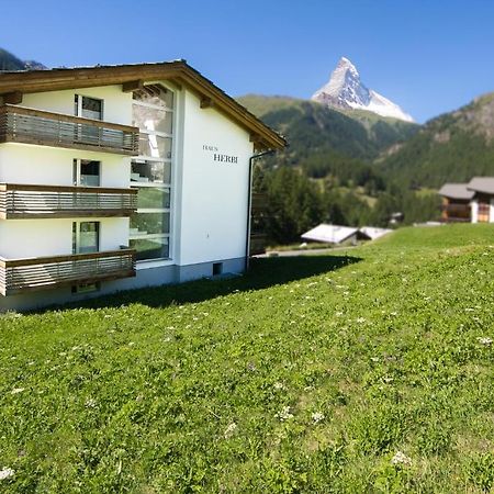 Chalet Herbi Zermatt Exterior foto